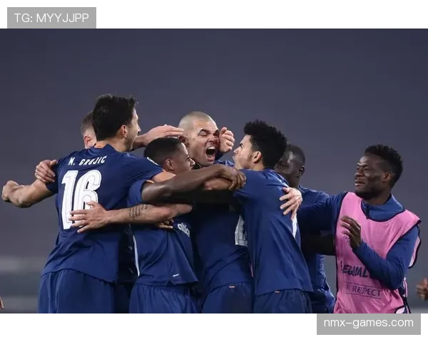 波尔图队关键战强势出击,提前锁定晋级名额引关注 波尔图队关键战强势出击,提前锁定晋级名额引关注